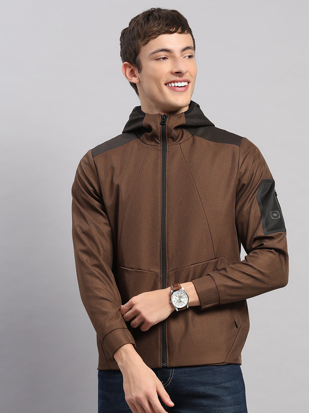 Men Brown Solid Hooded Full Sleeve Jacket