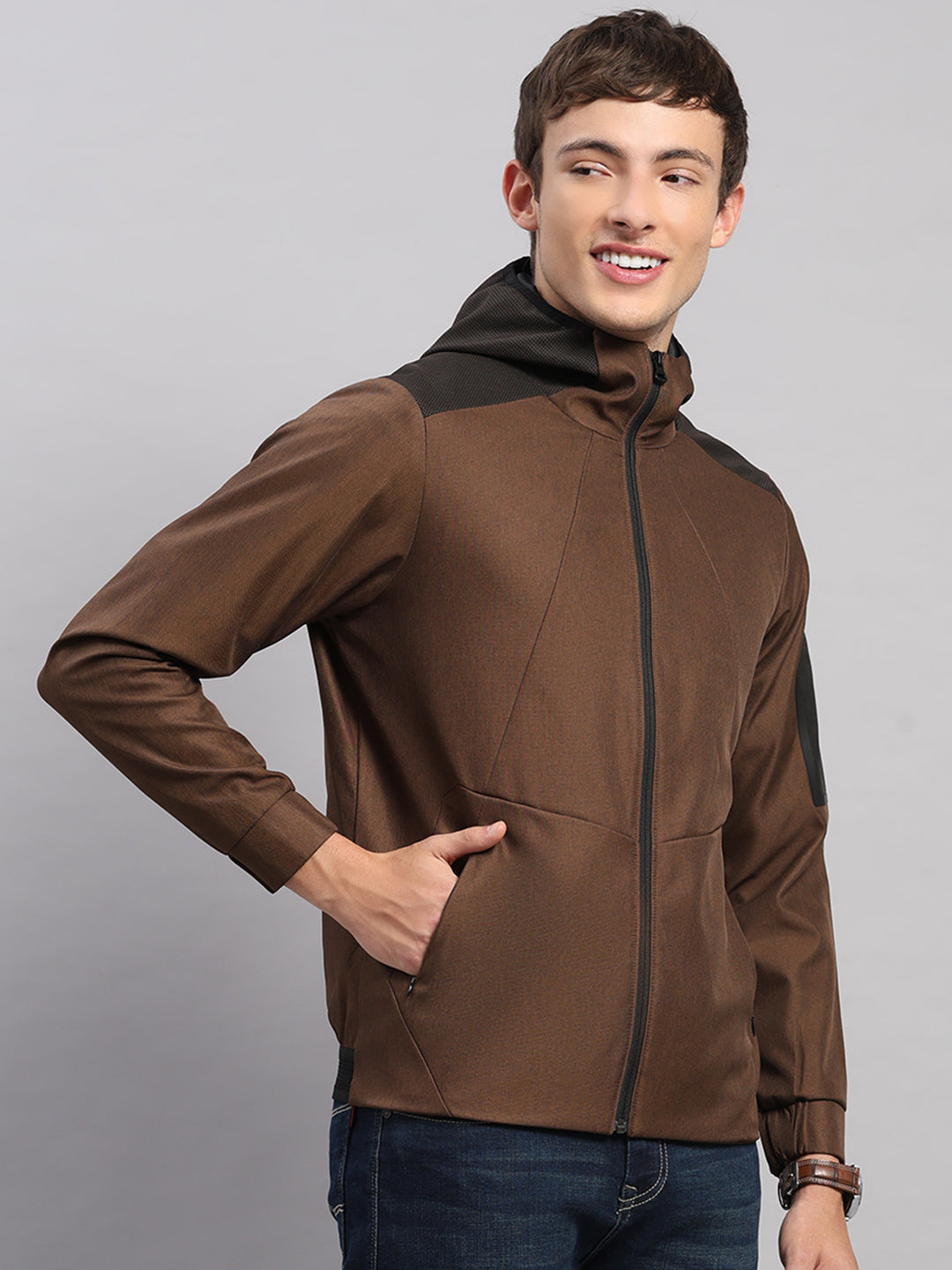 Men Brown Solid Hooded Full Sleeve Jacket