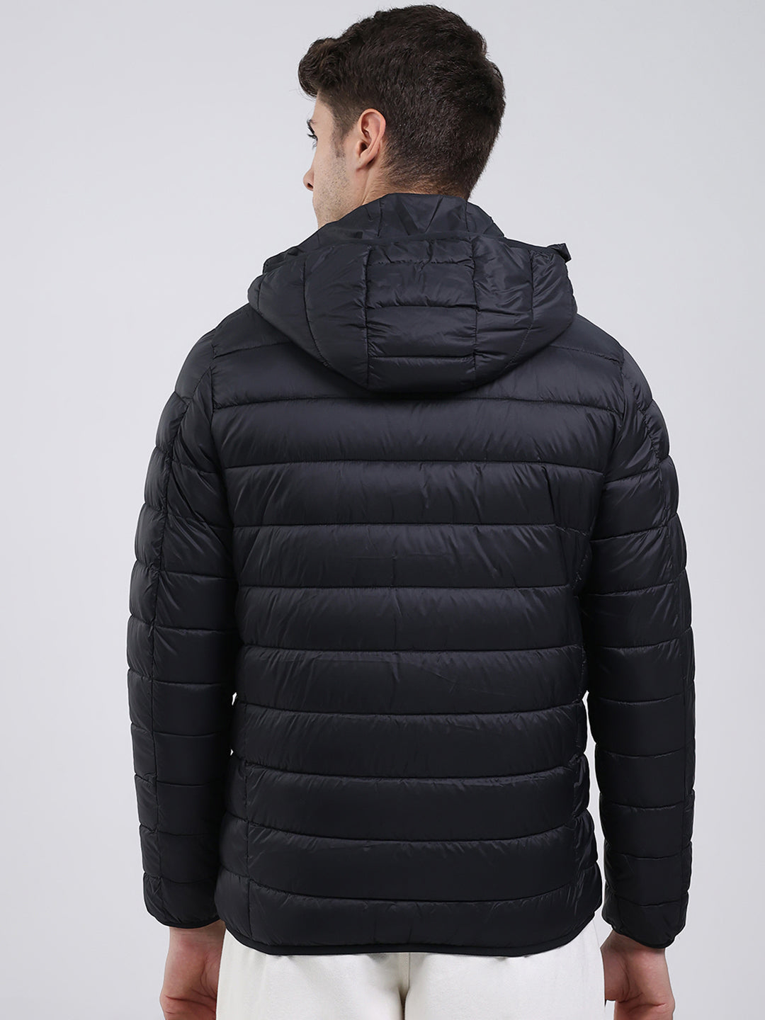 Men Black Solid Hooded Full Sleeve Heating Jacket