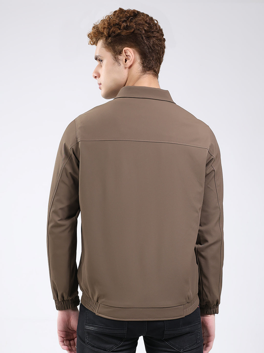 Men Brown Solid Collar Full Sleeve Jacket