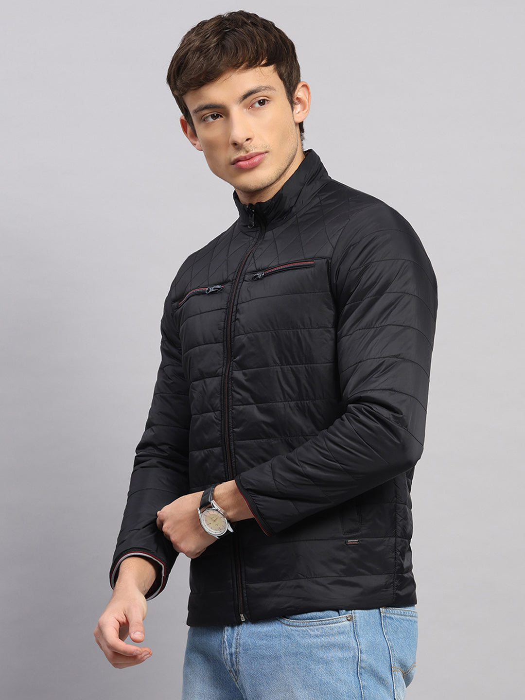 Men Black Solid Collar Full Sleeve Jacket