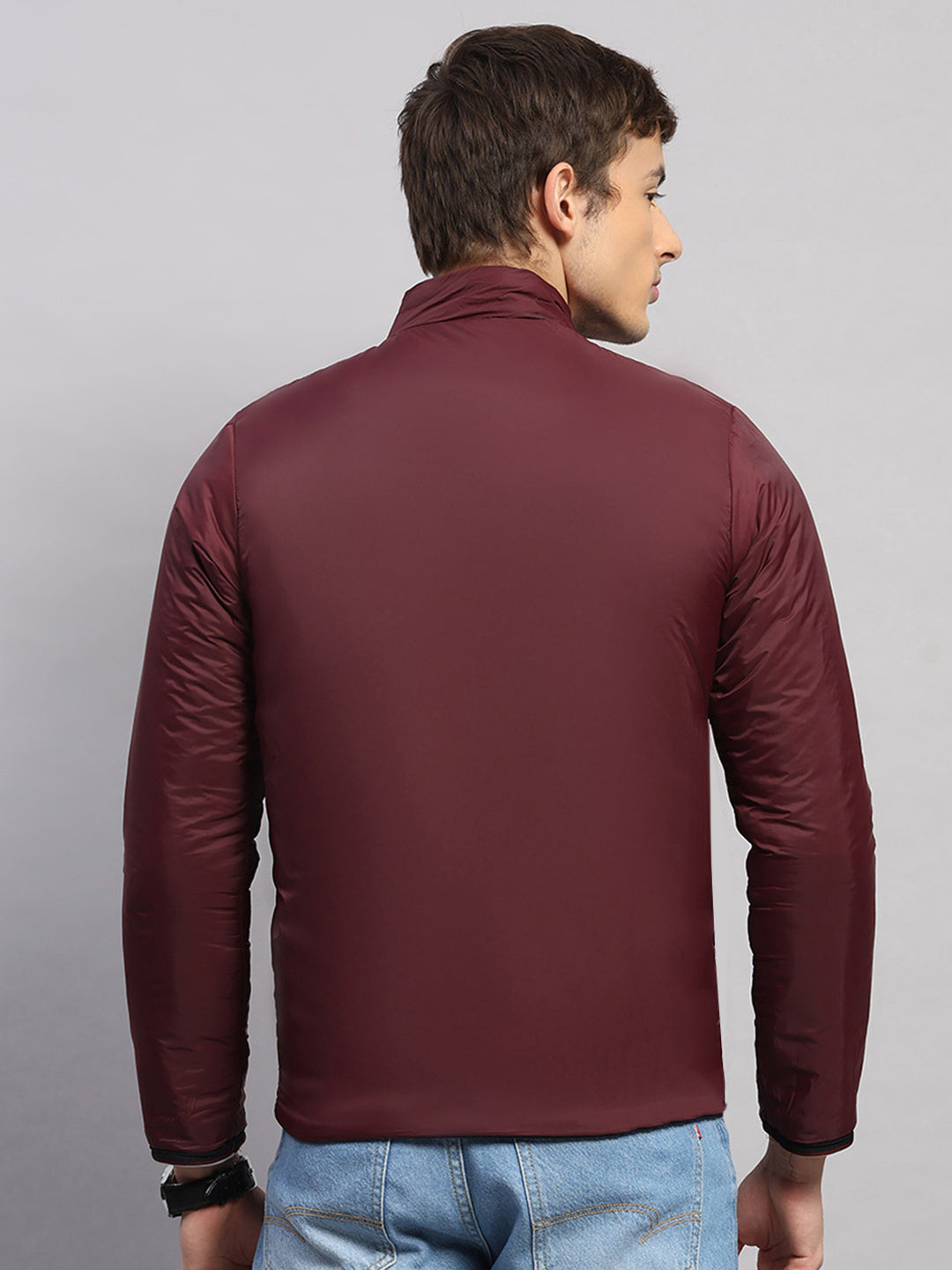 Men Black Solid Collar Full Sleeve Jacket