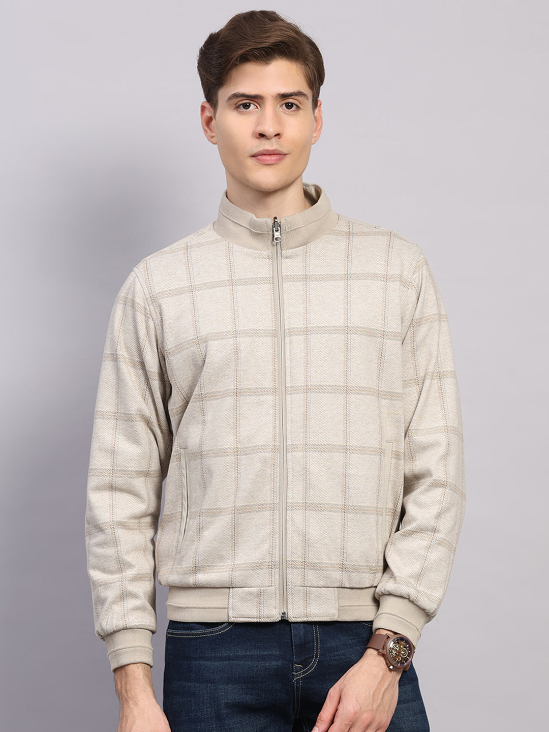 Men Off White Solid Collar Full Sleeve Jacket