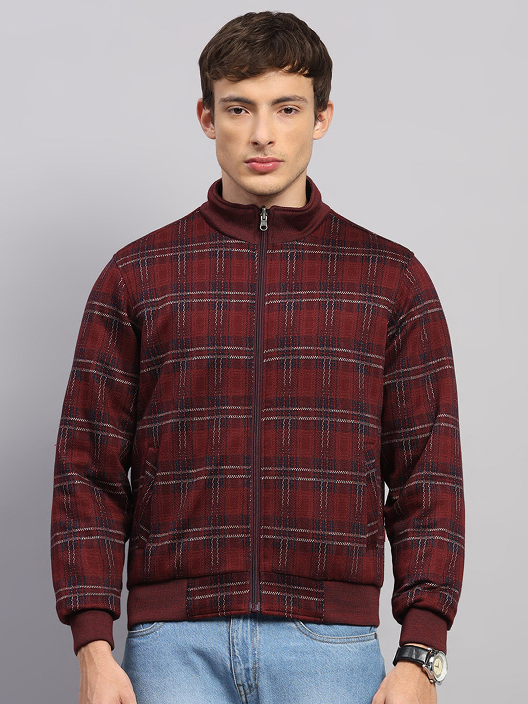 Men Burgundy Solid Collar Full Sleeve Jacket