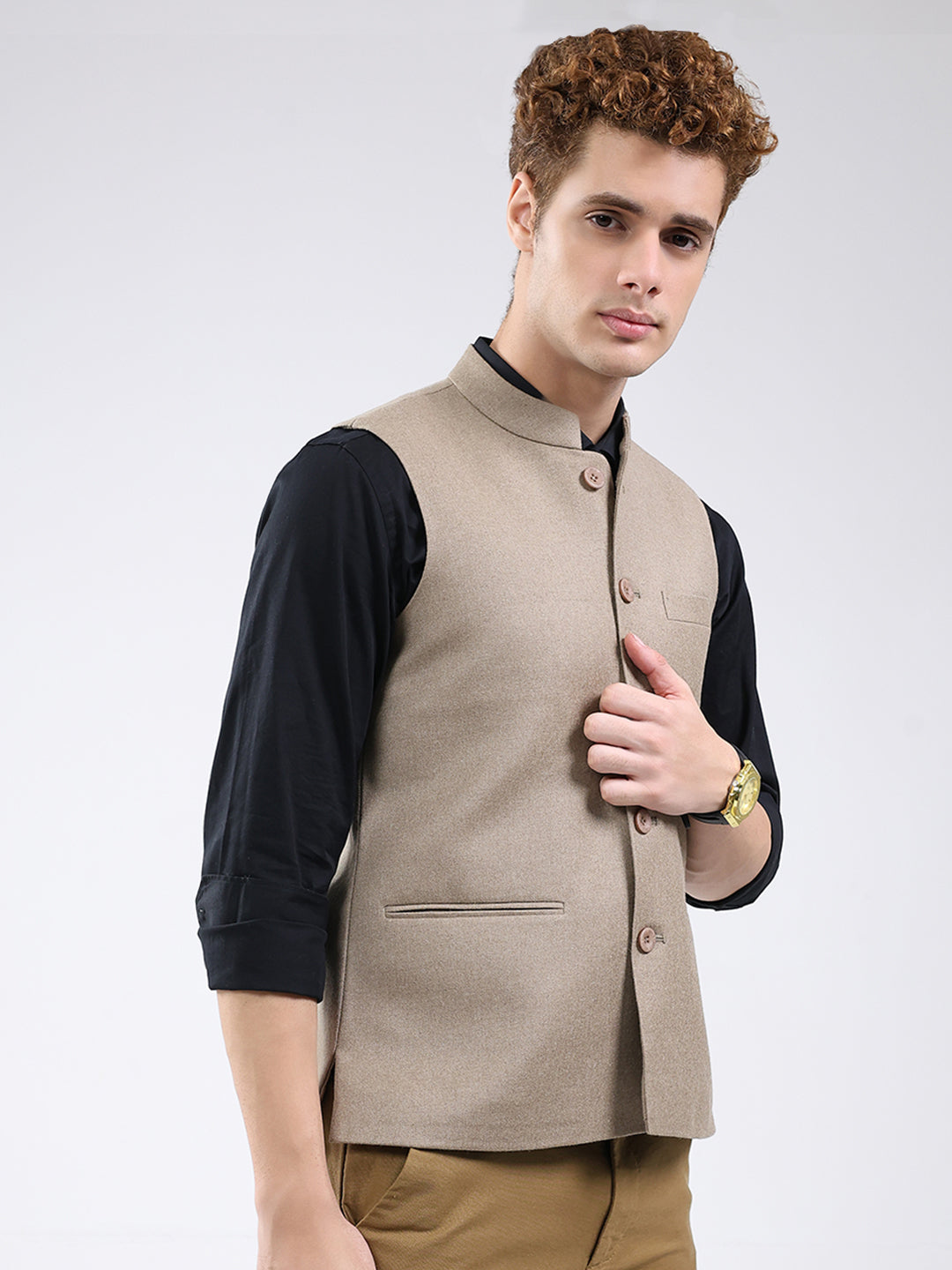 Men Beige Solid Band Neck Sleeveless Jacket