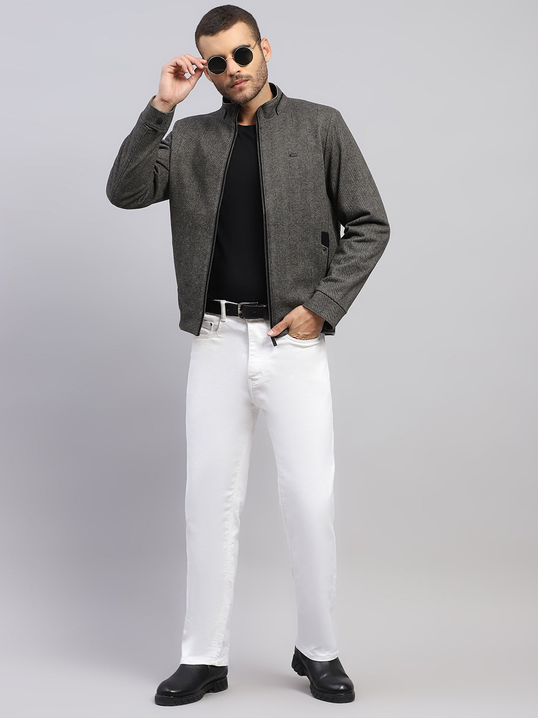 Men Brown Solid Stand Collar Full Sleeve Jacket