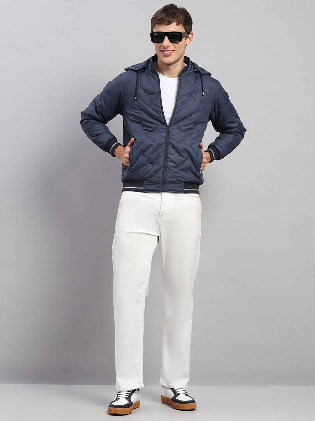 Men Blue Solid Hooded Full Sleeve Jacket