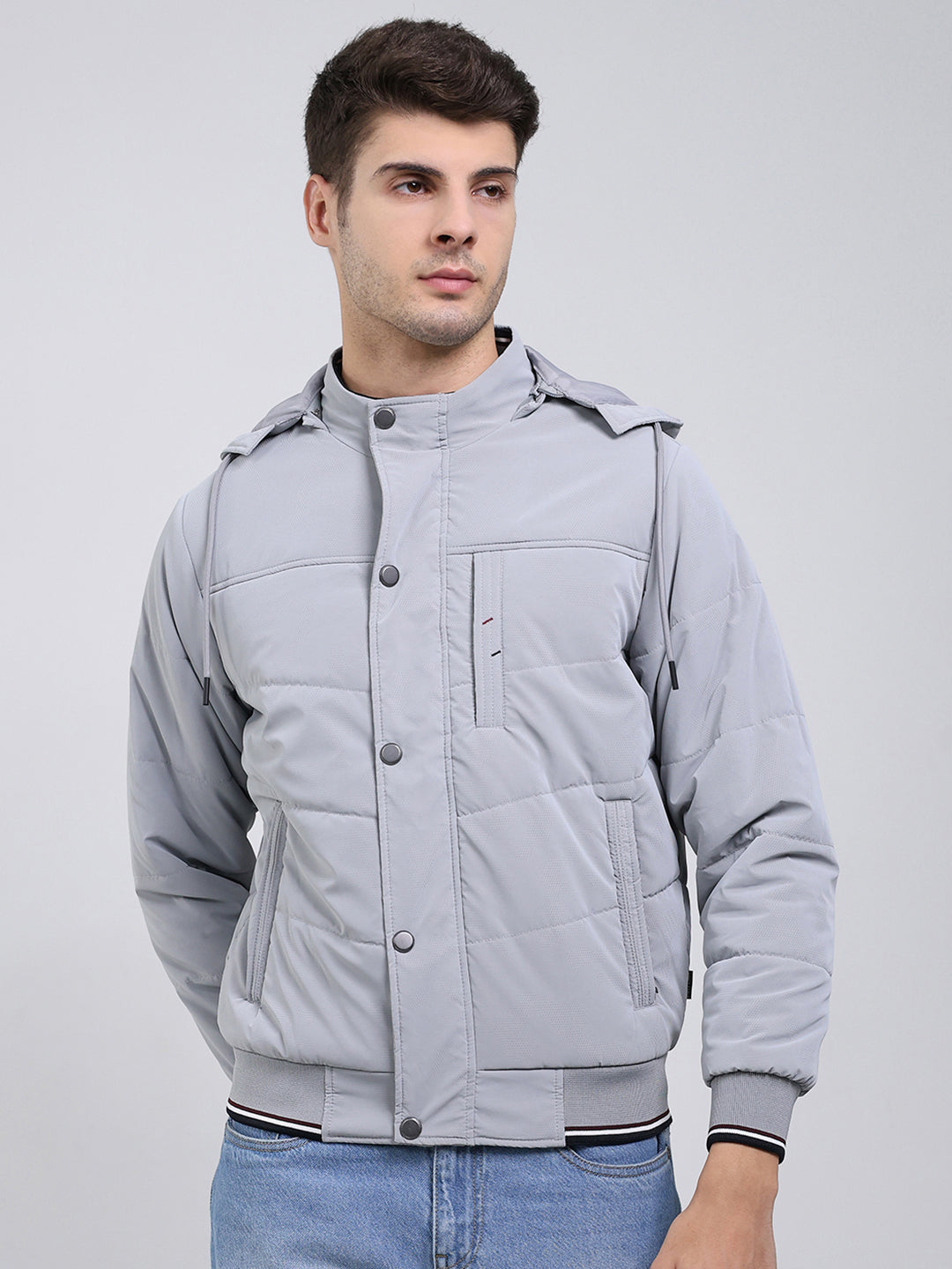Men Grey Solid Hooded Full Sleeve Jacket