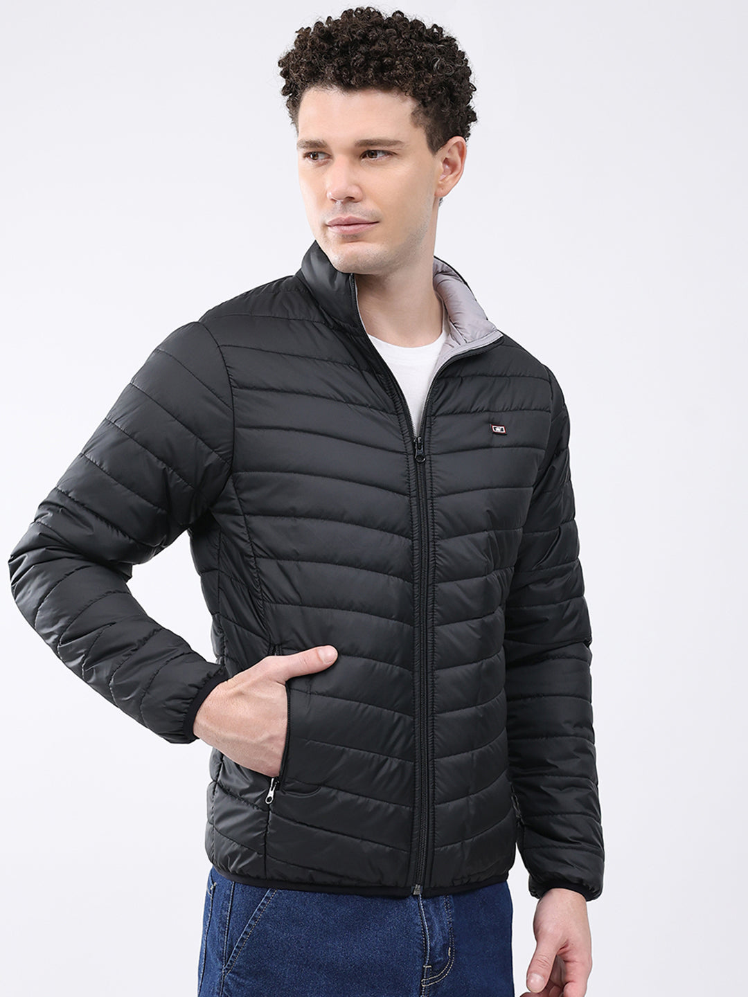 Men Black Solid Collar Full Sleeve Jacket