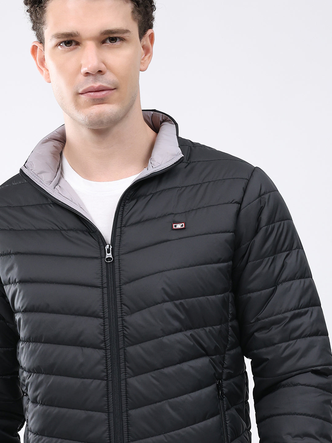 Men Black Solid Collar Full Sleeve Jacket