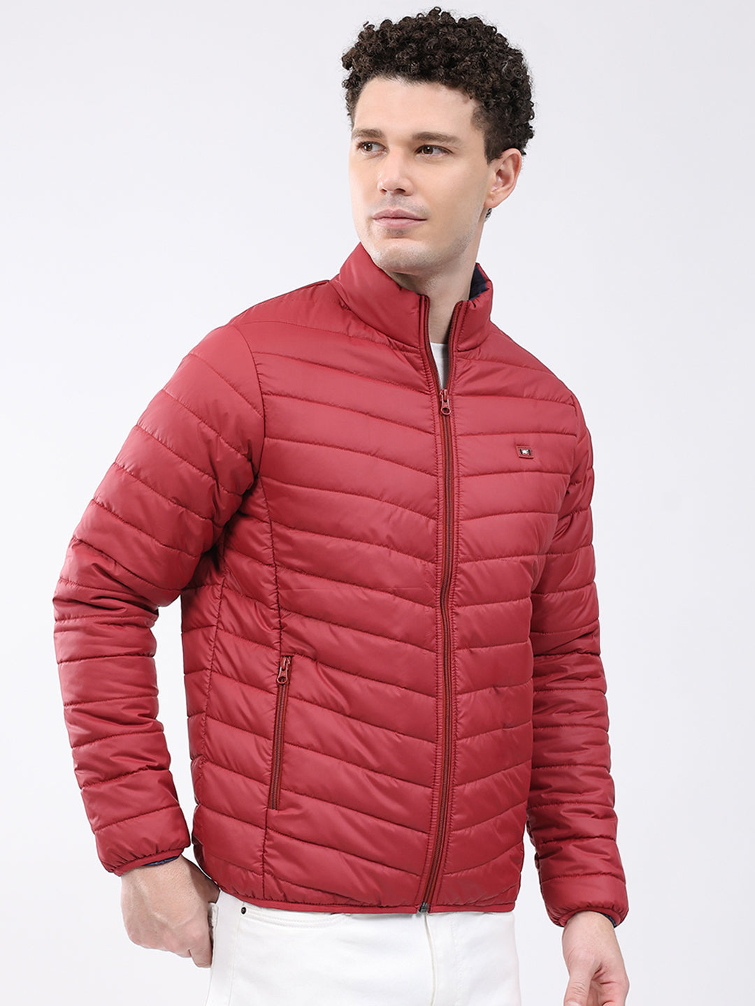 Men Maroon Solid Collar Full Sleeve Jacket