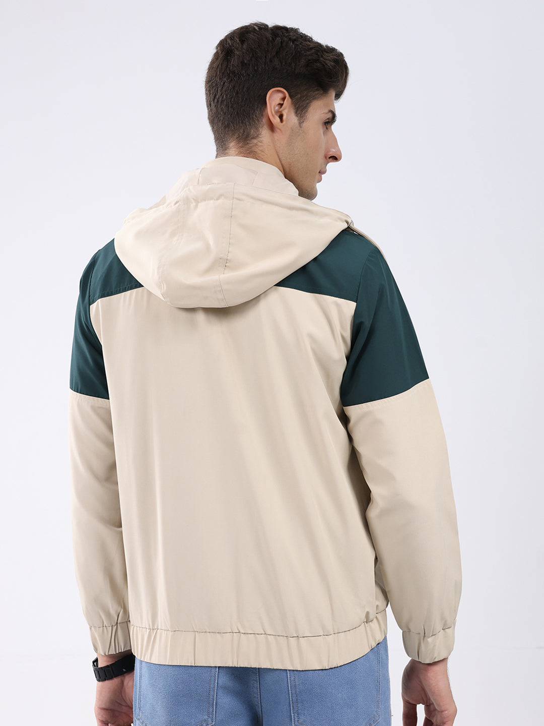 Men Green Colourblocked Hooded Full Sleeve Jacket