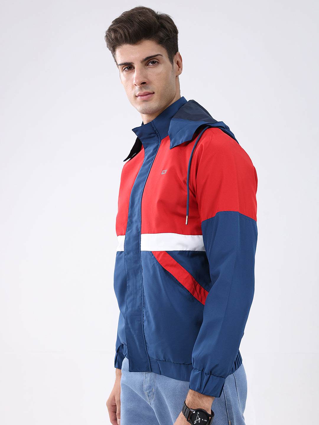 Men Red Colourblocked Hooded Full Sleeve Jacket