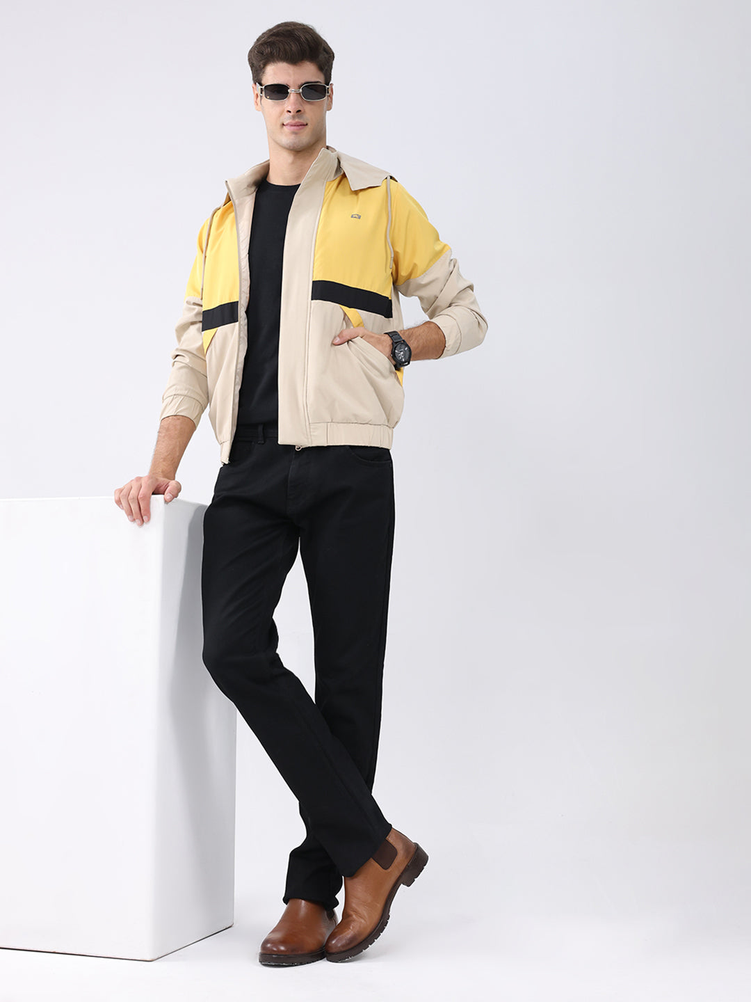 Men Yellow Colourblocked Hooded Full Sleeve Jacket