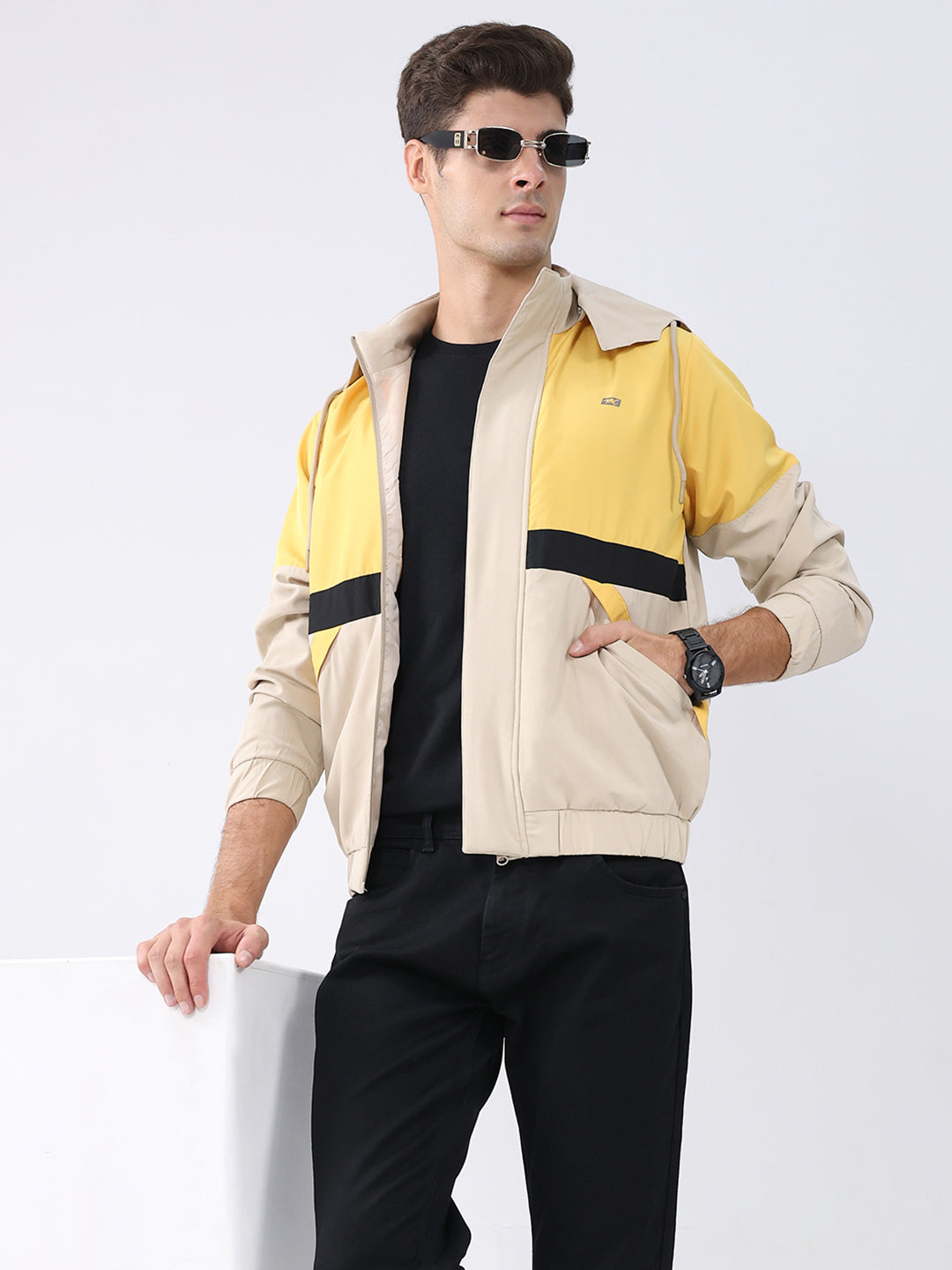 Men Yellow Colourblocked Hooded Full Sleeve Jacket