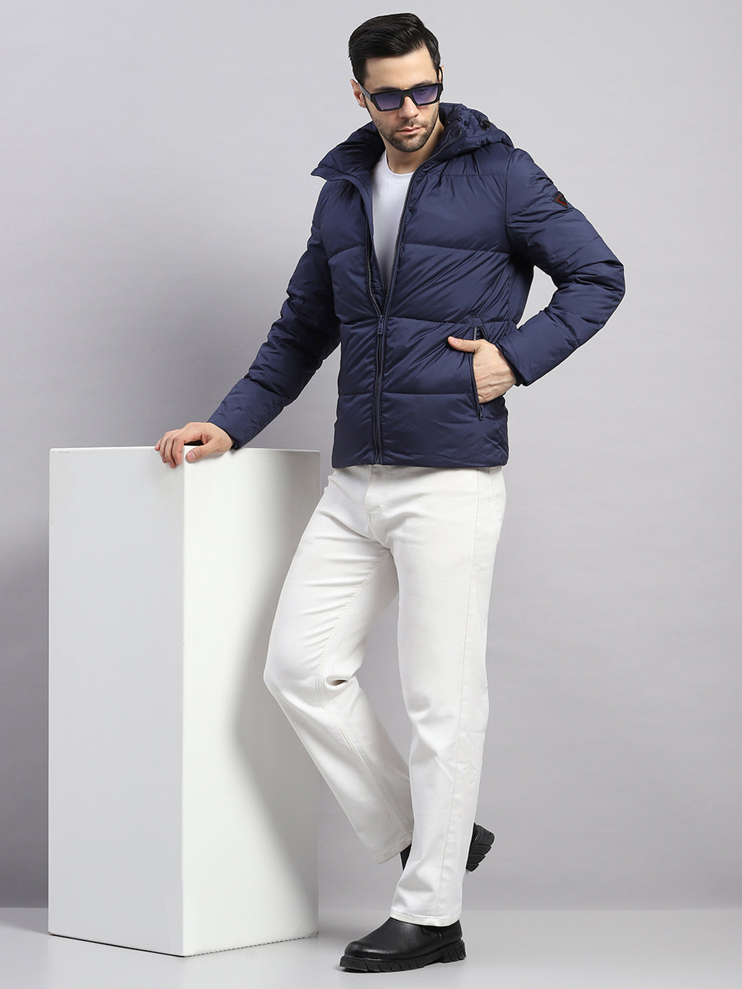 Luxuria Men Navy Blue Compressible Duck Down Hooded Jacket