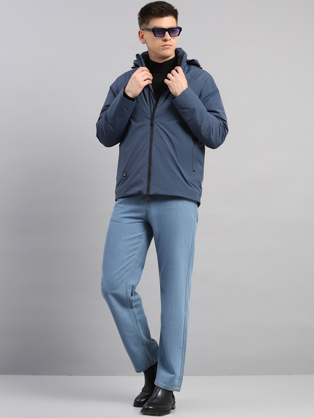 Luxuria Men Blue Solid Hooded Full Sleeve Jacket