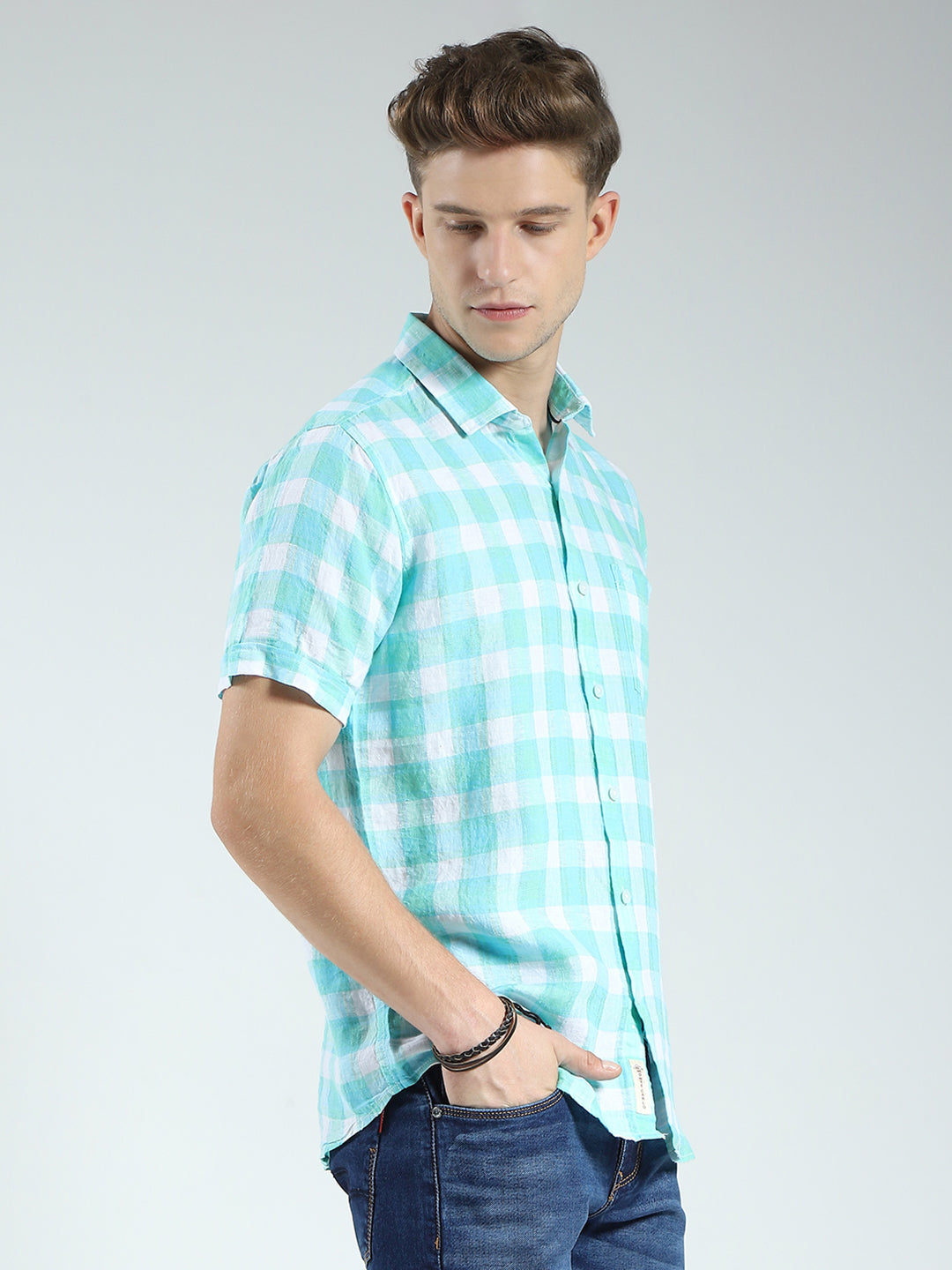 Men Green Check Collar Half Sleeve Linen Shirt