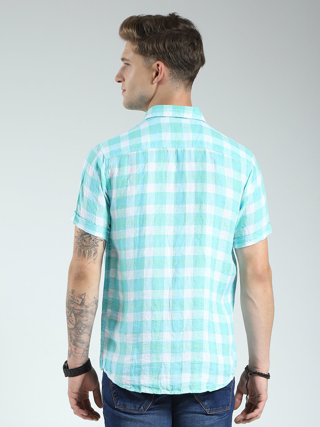 Men Green Check Collar Half Sleeve Linen Shirt
