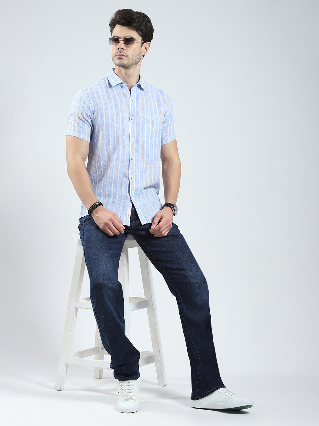 Men Blue Check Collar Half Sleeve Linen Shirt
