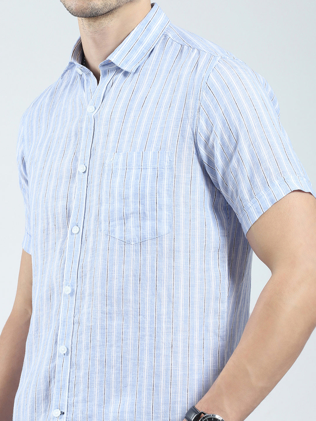 Men Blue Check Collar Half Sleeve Linen Shirt