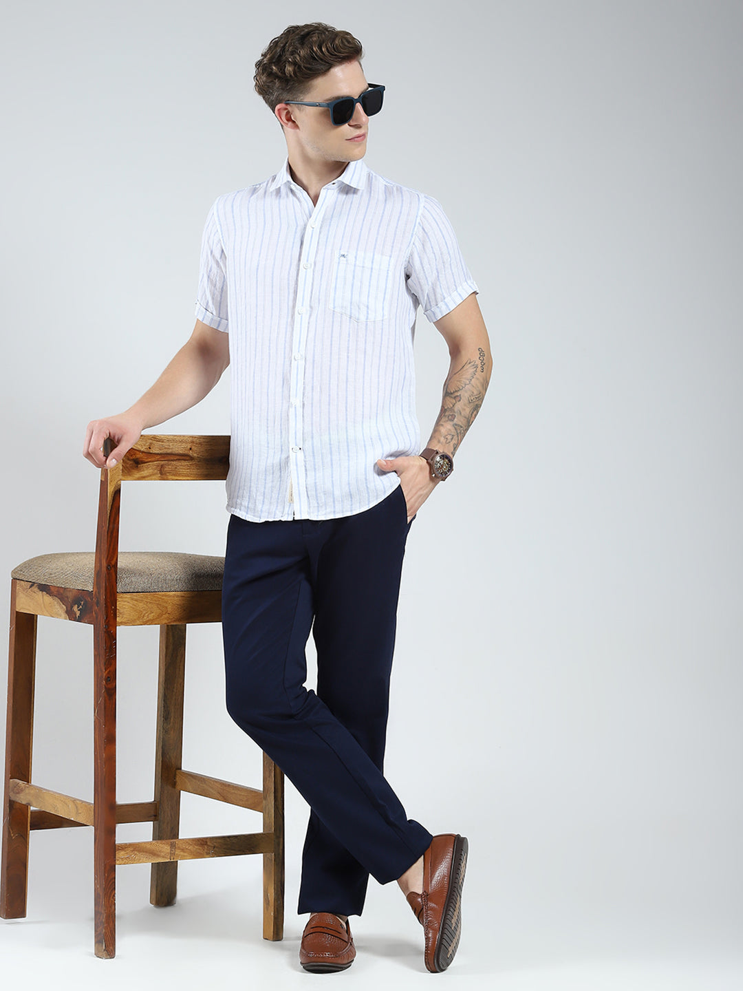Men White Stripe Collar Half Sleeve Linen Shirt