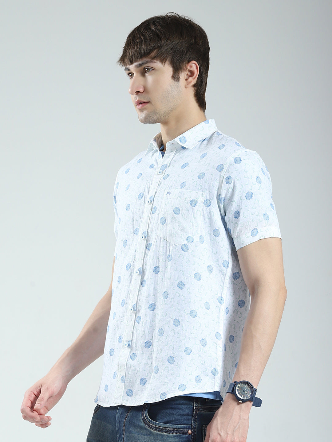 Men White Printed Collar Half Sleeve Linen Shirt