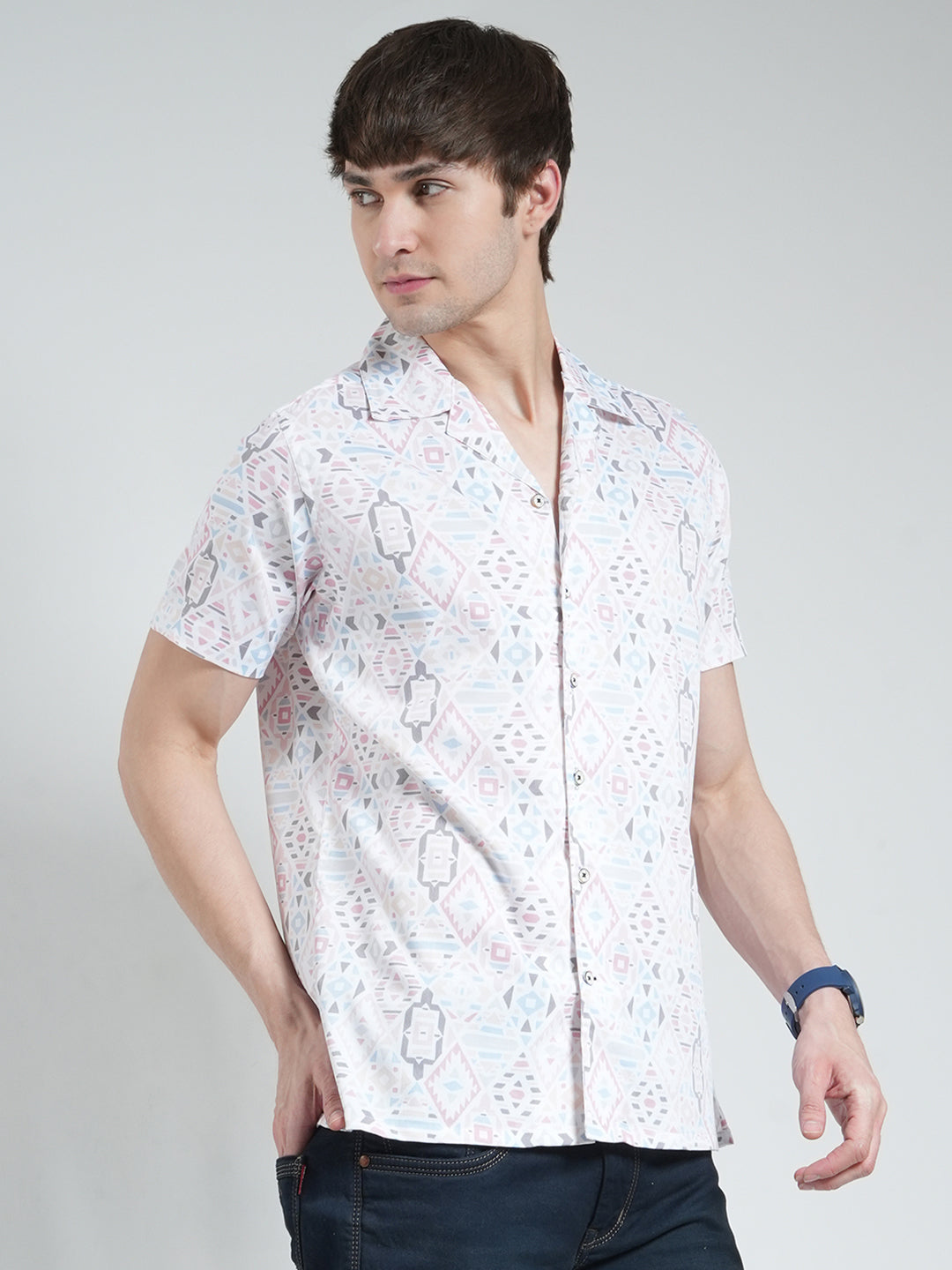 Men White Printed Collar Half Sleeve Shirt