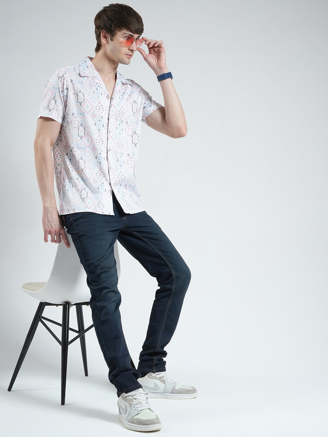 Men White Printed Collar Half Sleeve Shirt