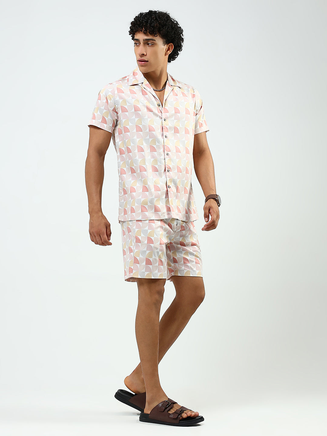 Men Peach Printed Collar Half Sleeve Cords Set