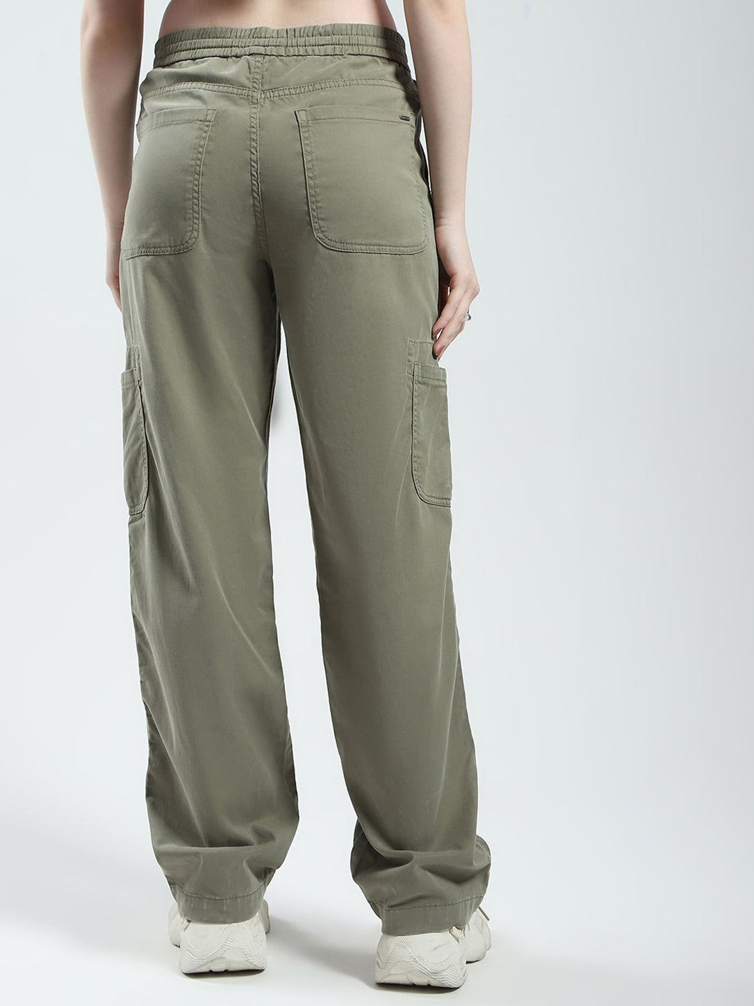 Women Green Solid Straight Fit Cargo