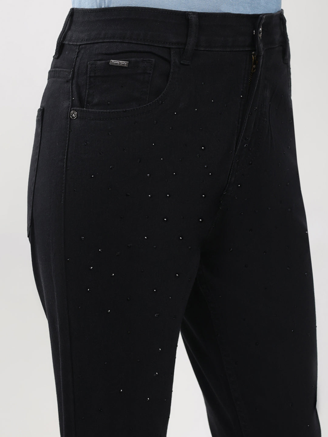 Women Black Solid Slim Fit Denim