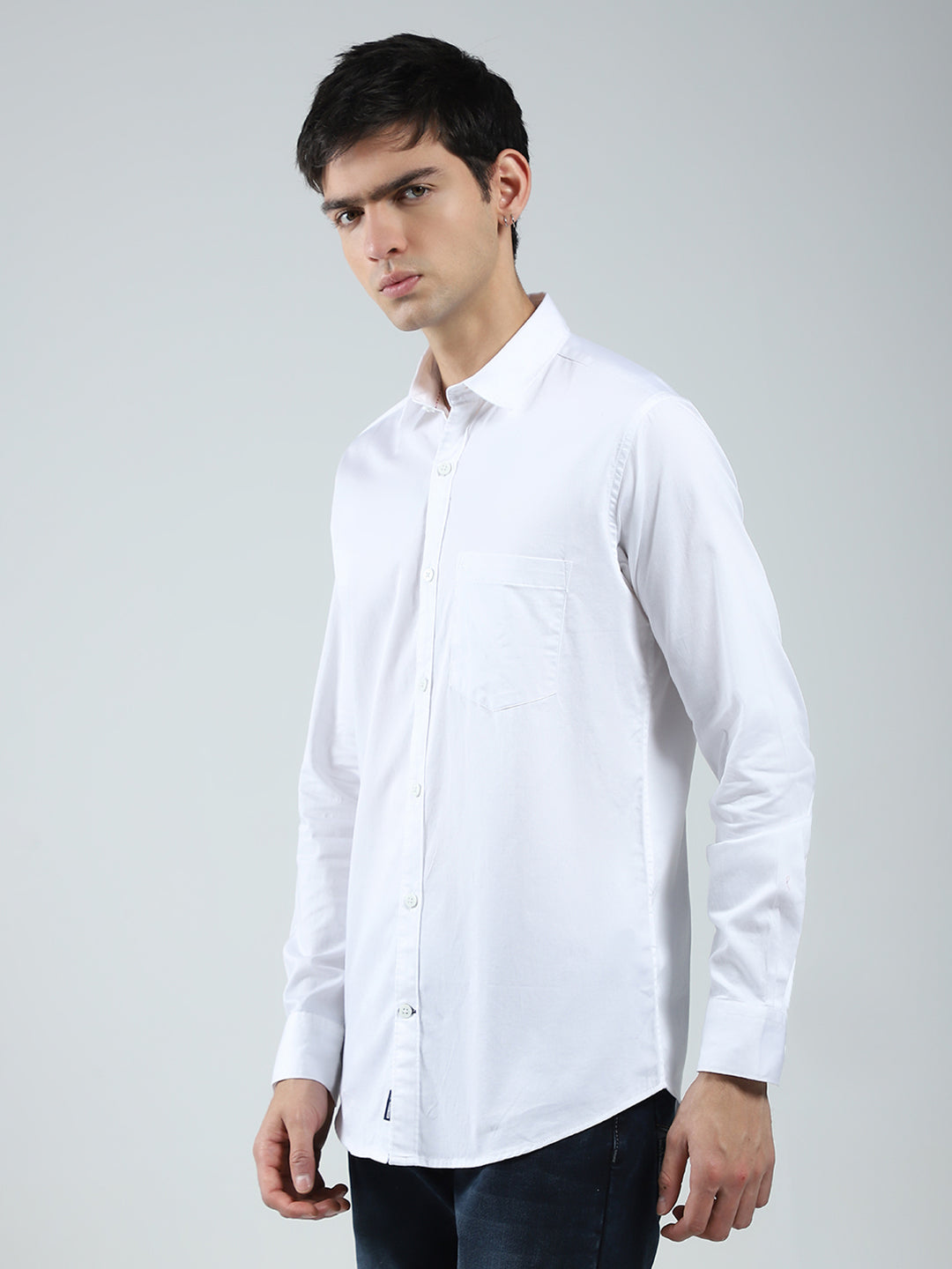 Men White Solid Collar Full Sleeve Shirt
