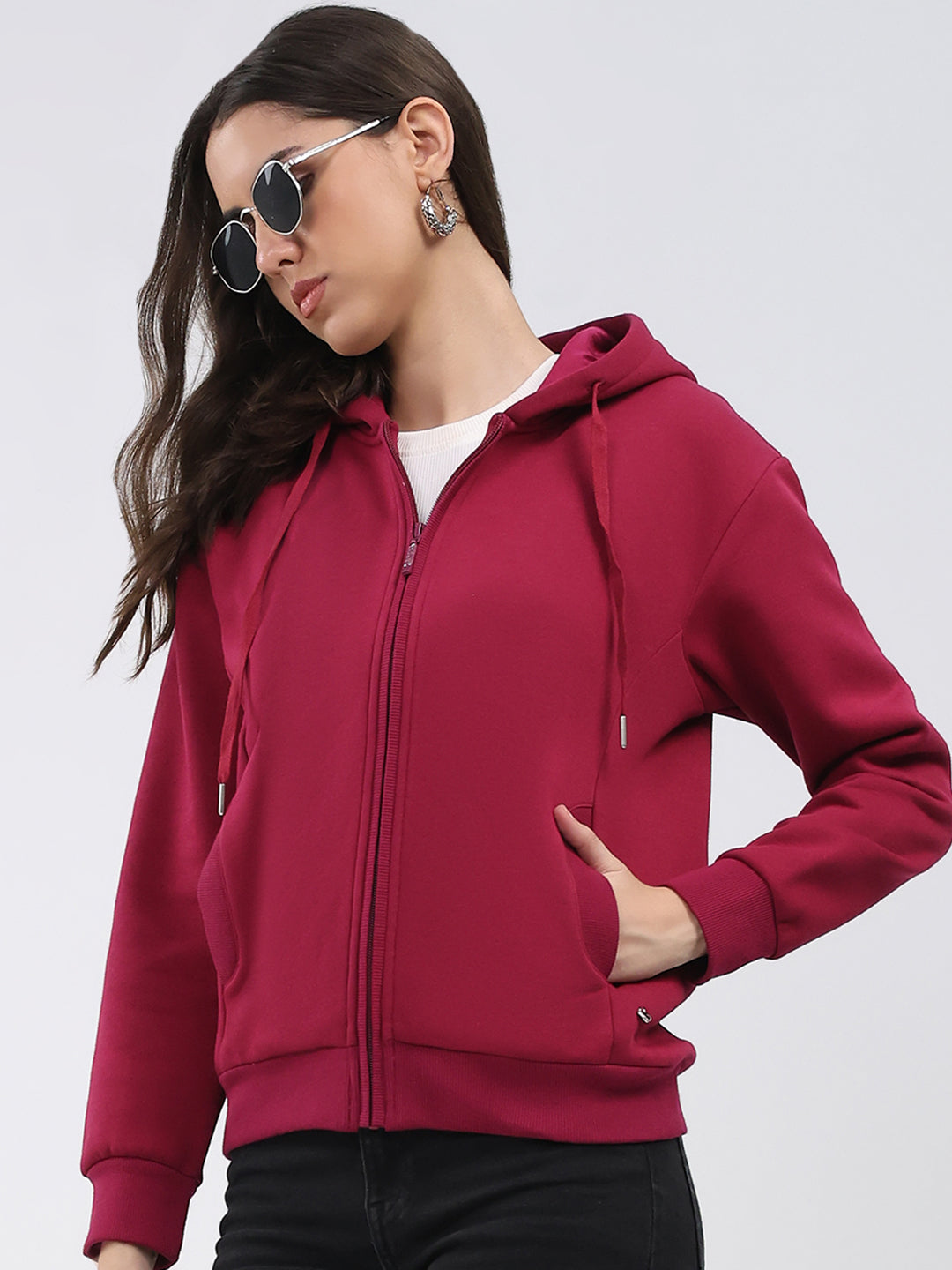 Women Maroon Solid Hooded Full Sleeve Sweatshirt