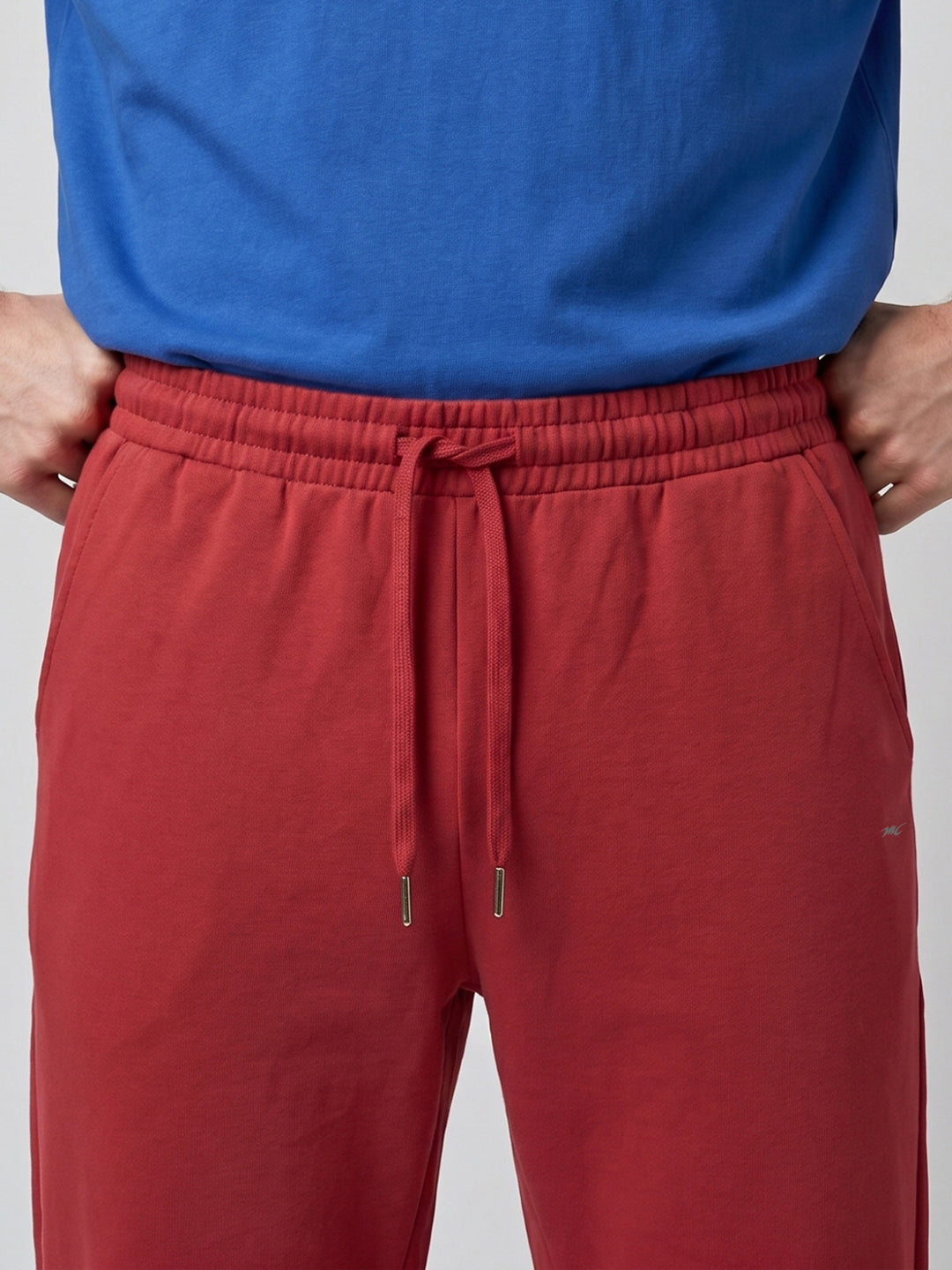 Women Coral Solid Regular Fit Lower