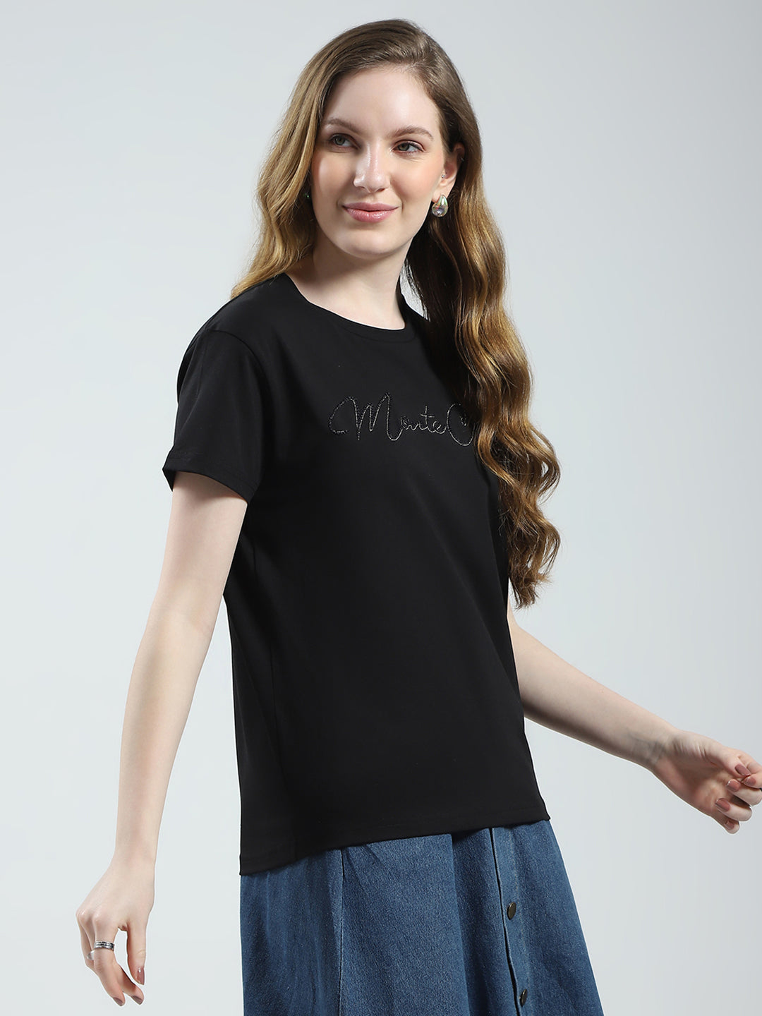 Women Black Solid Round Neck Half Sleeve Top