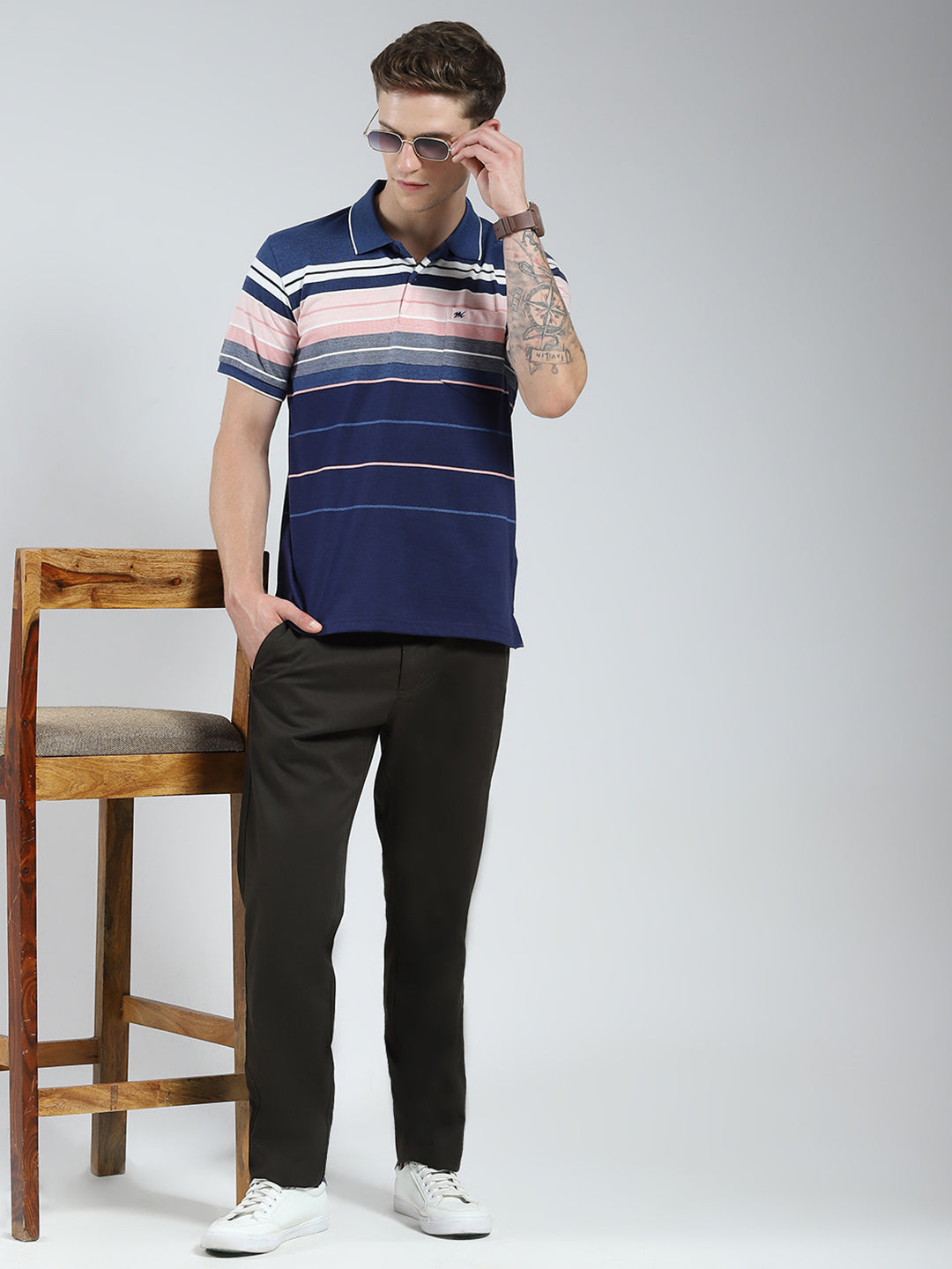 Men Olive Solid Regular Fit Trouser