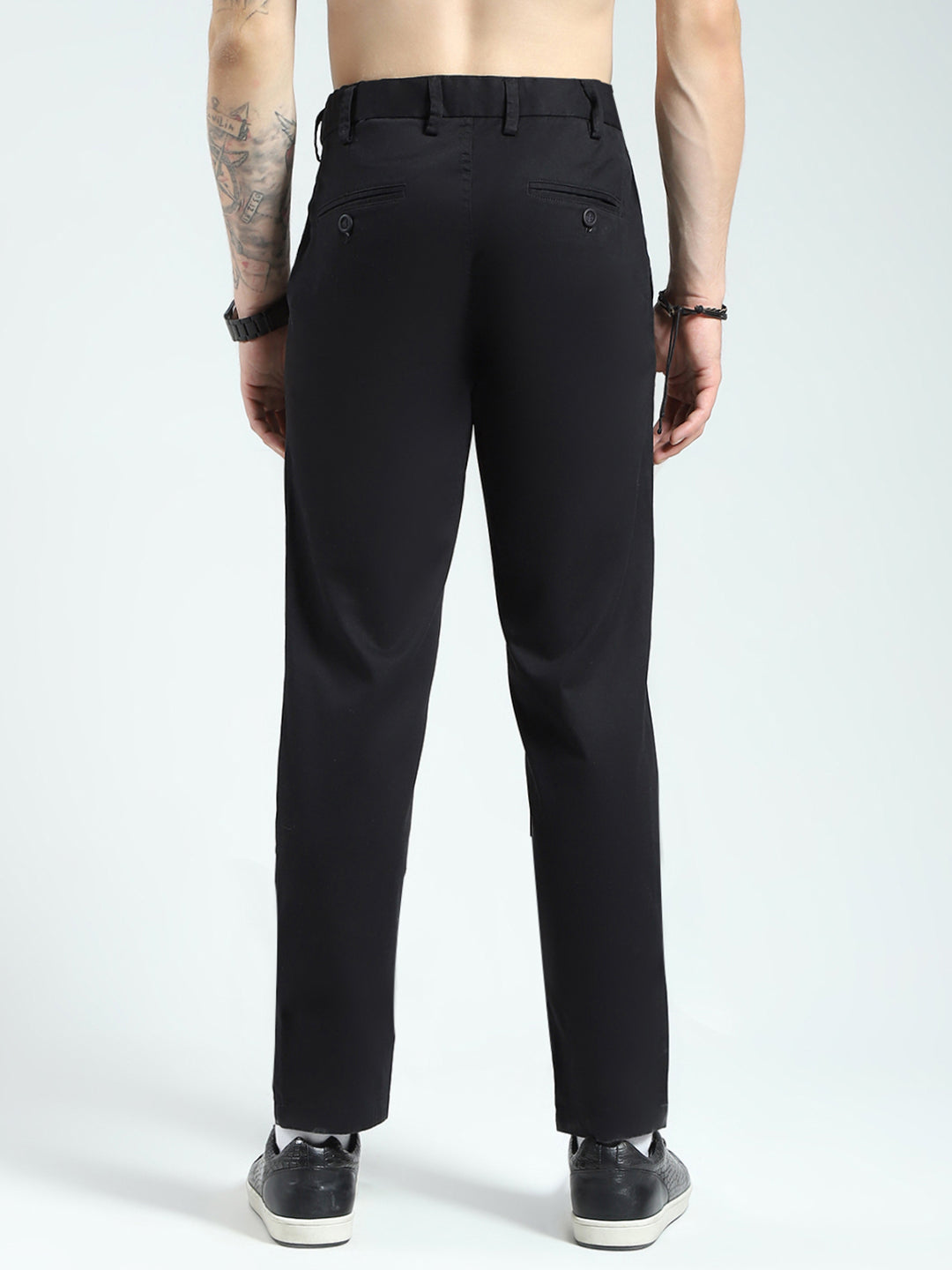 Men Black Solid Slim Fit Trouser