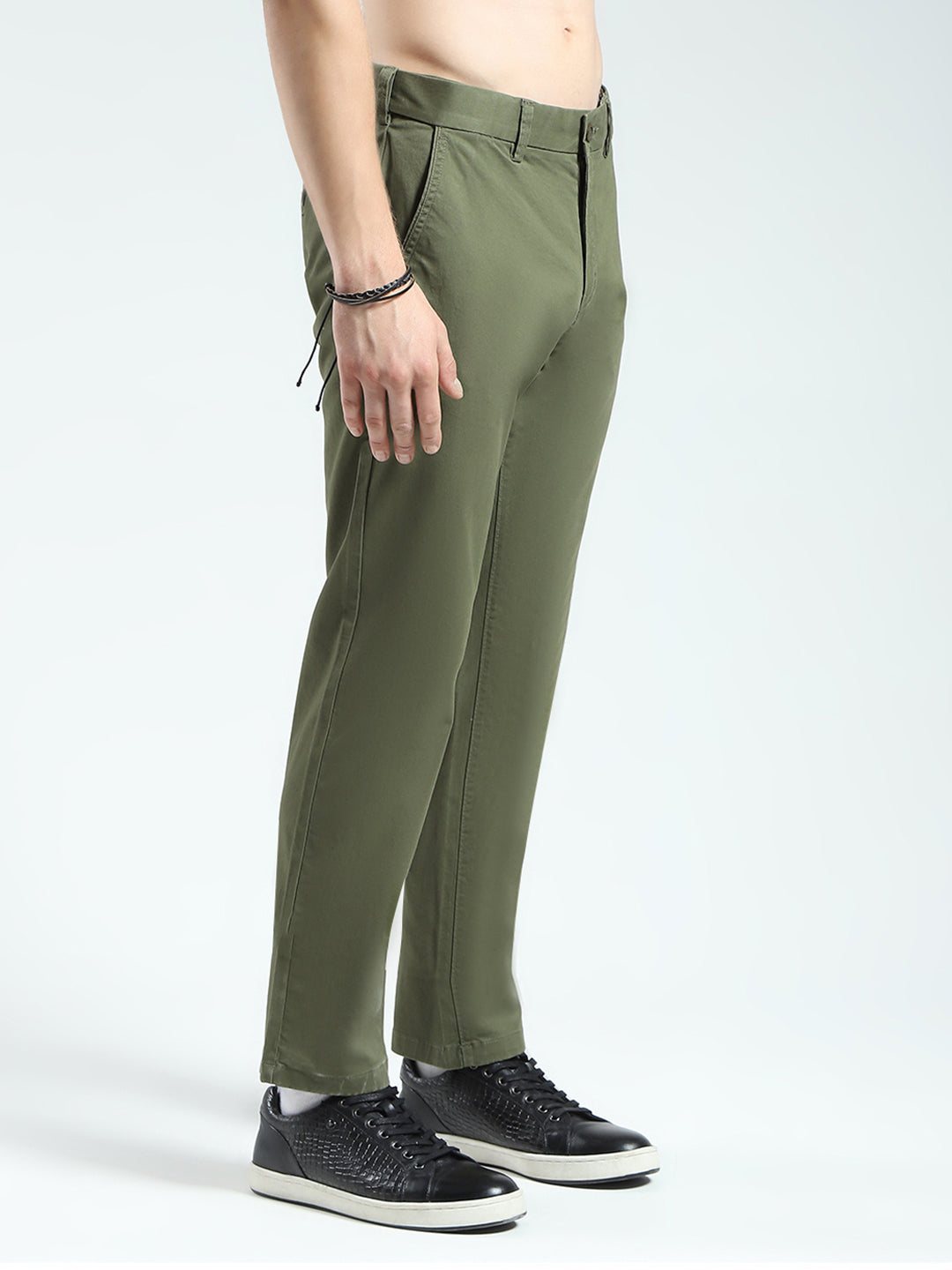 Men Olive Solid Slim Fit Trouser