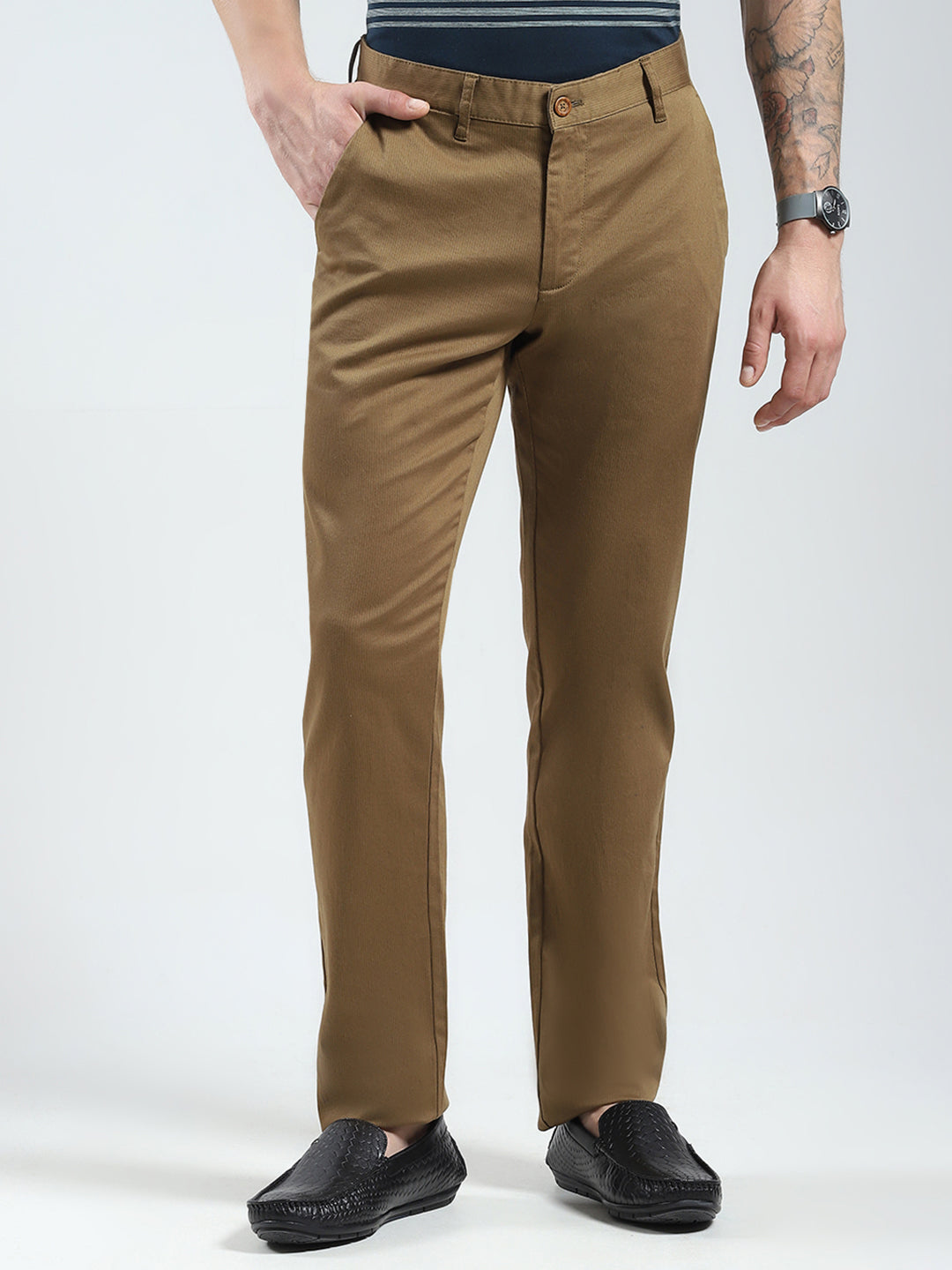 Men Khaki Solid Slim Fit Trouser