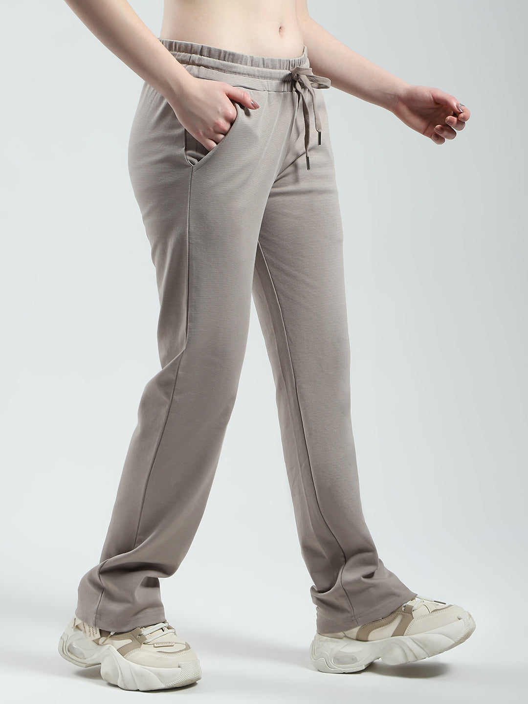 Women Grey Solid Regular Fit Lower