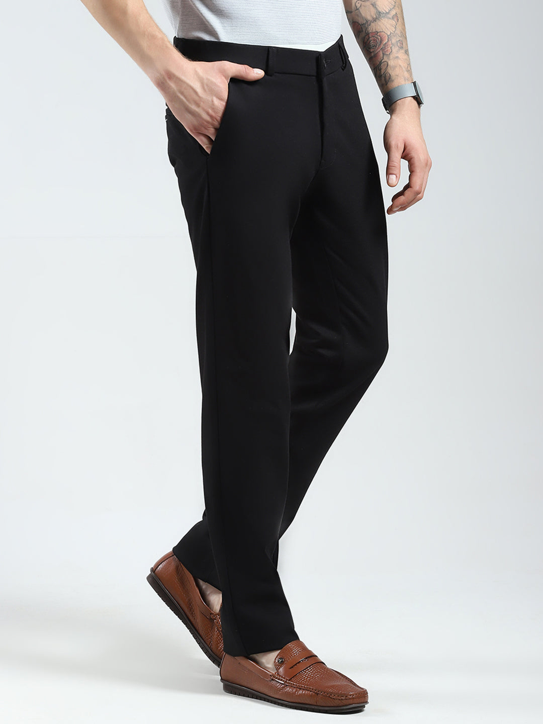 Men Black Solid Slim Fit Trouser
