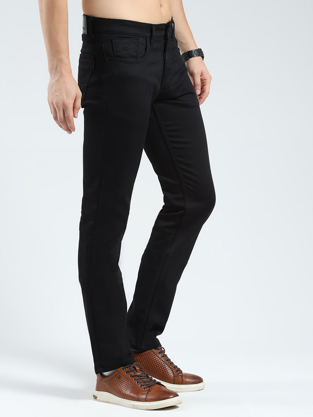 Men Black Solid Narrow Fit Denim