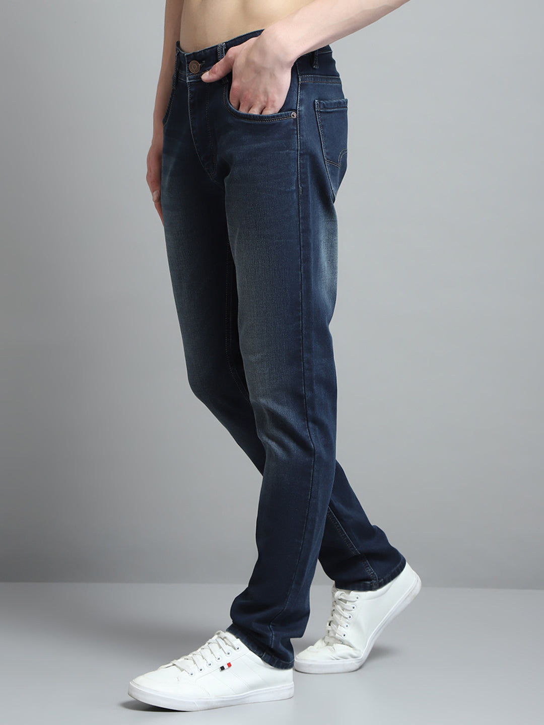 Men Blue Solid Narrow Fit Denim