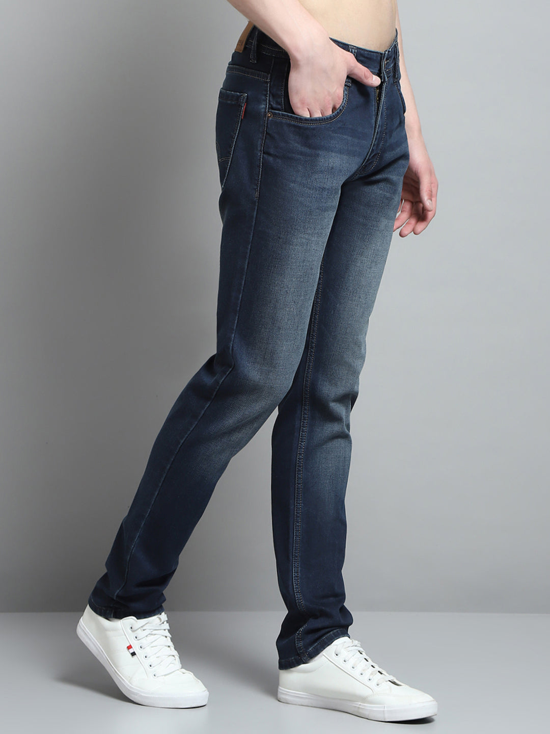 Men Blue Solid Narrow Fit Denim