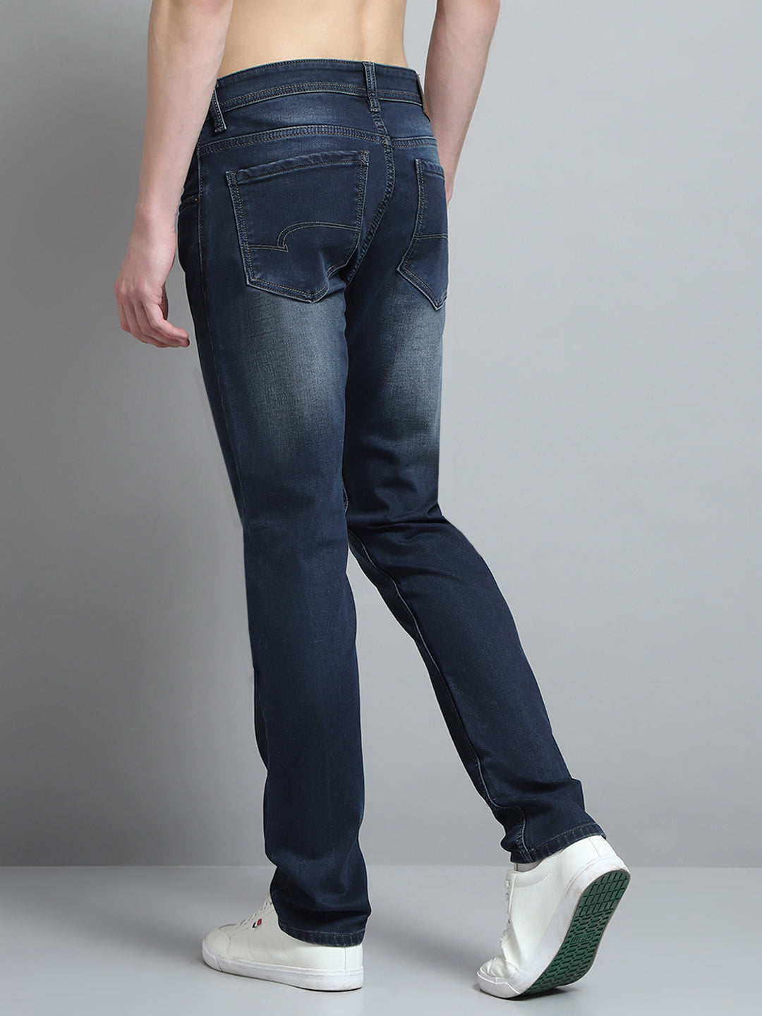 Men Blue Solid Narrow Fit Denim