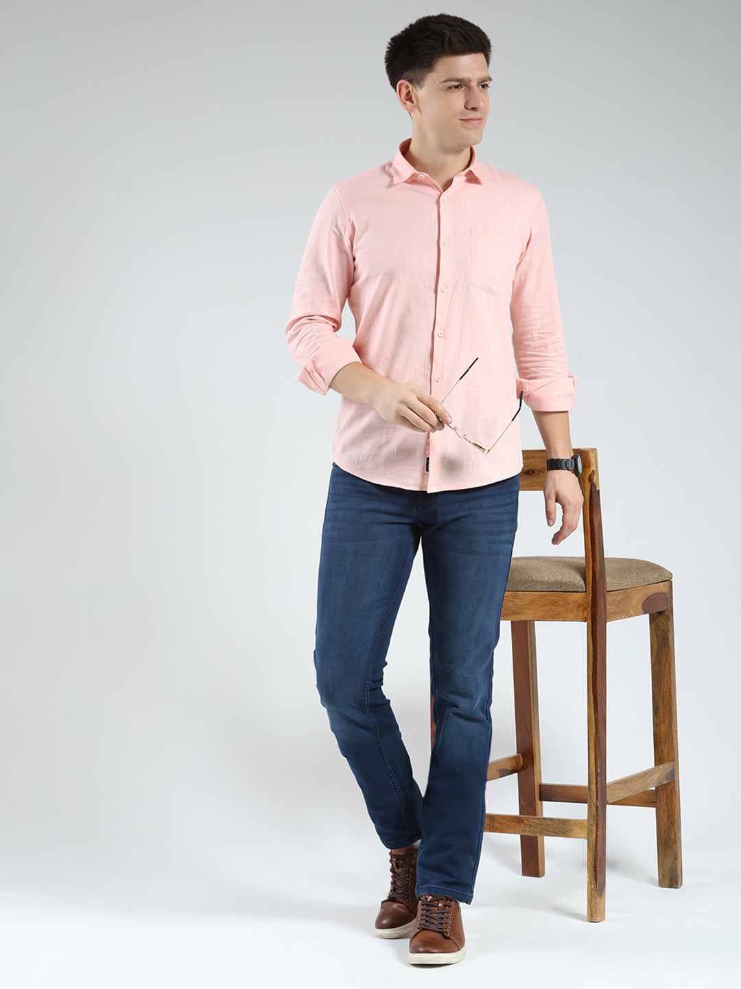 Men Blue Solid Narrow Fit Denim