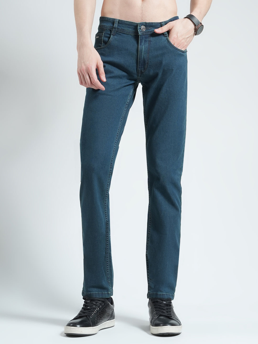 Men Green Solid Narrow Fit Denim