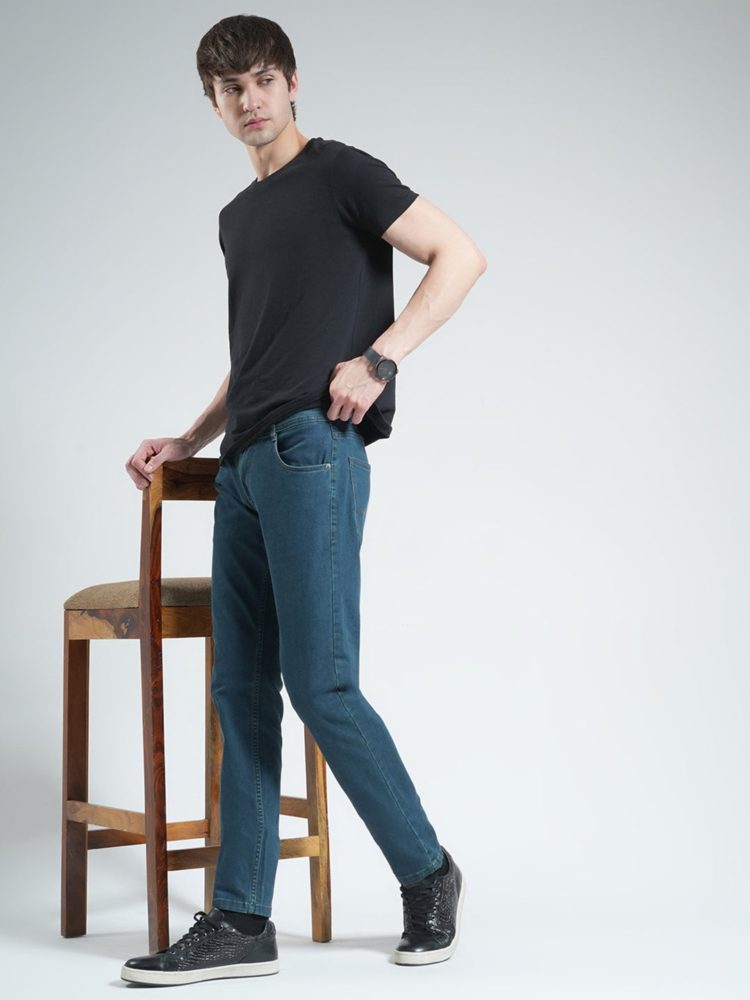 Men Green Solid Narrow Fit Denim
