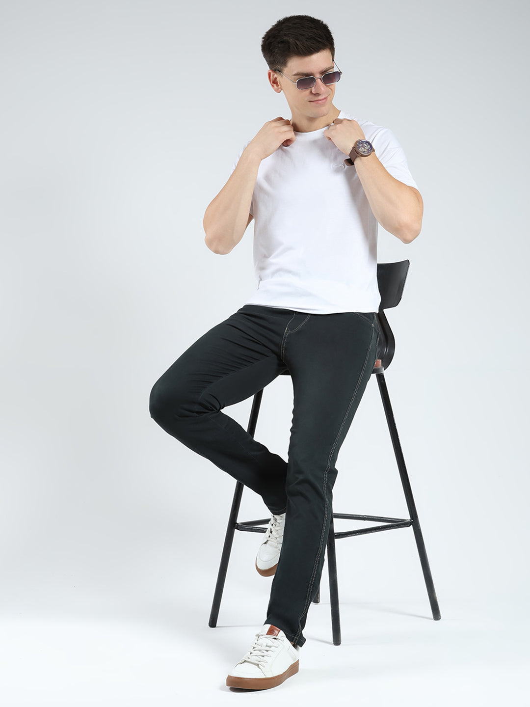 Men Black Solid Slim Fit Denim